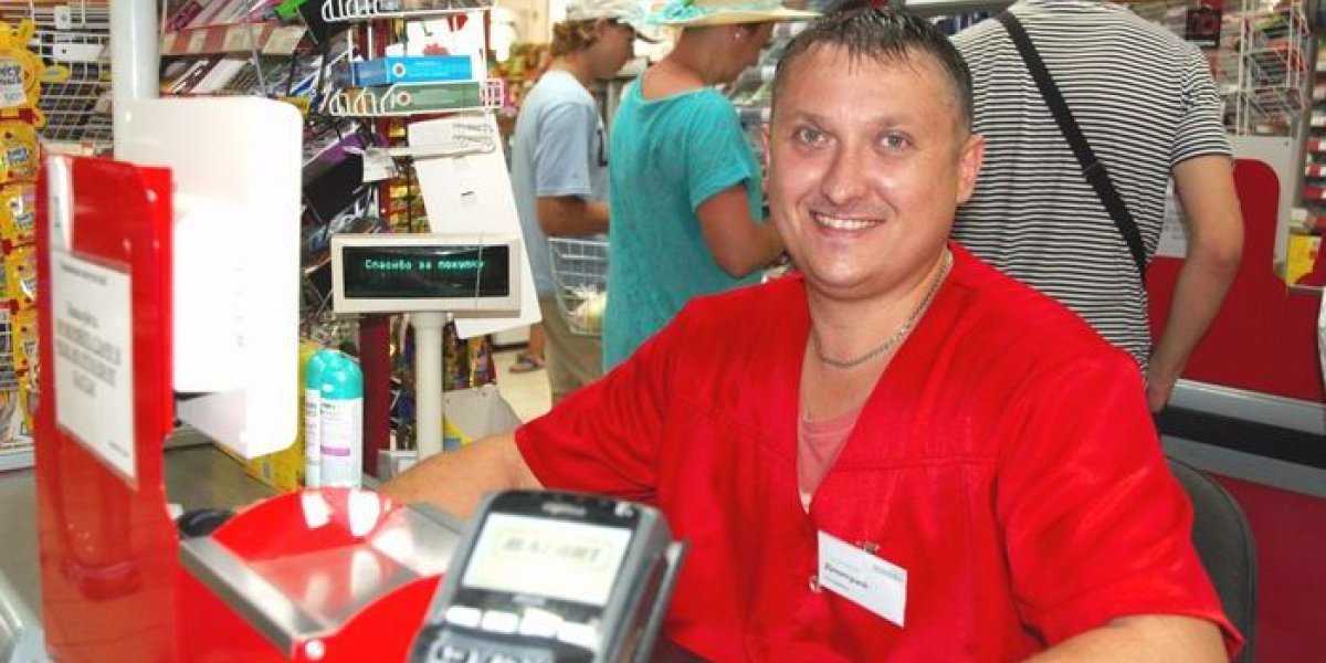 Ваша фамилия не совпадает? Почему кассиры «Пятерочки» и «Магнита» теперь вглядываются в вашу карту