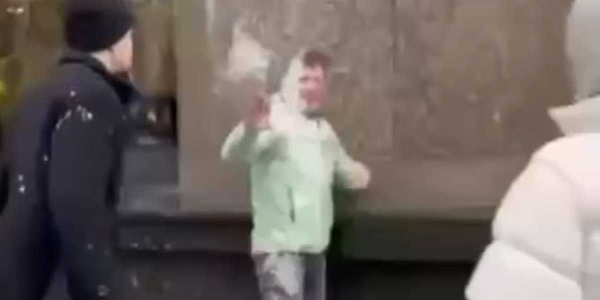 Поплавская: «А я бы ему… Можете не сомневаться». Унизил погибших на СВО. А президент для него «Володька». Гуляет себе по Питеру