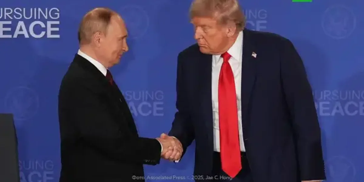 Bloomberg: Трамп опять «переобулся» и готовит новые санкции России. Путин — ответил! Назвав европейцев «подсвинками» Bloomberg: Трамп опять «переобулся» и готовит новые санкции России. Путин — ответил! Назвав европейцев «подсвинками»