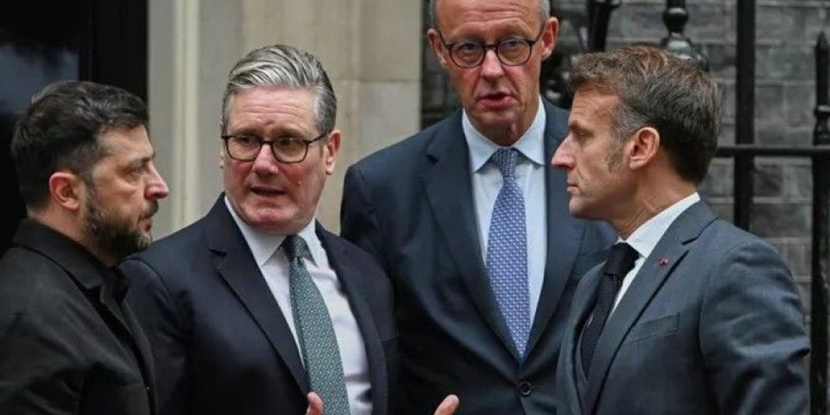 Мерц и Макрон погрязли в разногласиях из-за позиции по России Мерц и Макрон погрязли в разногласиях из-за позиции по России