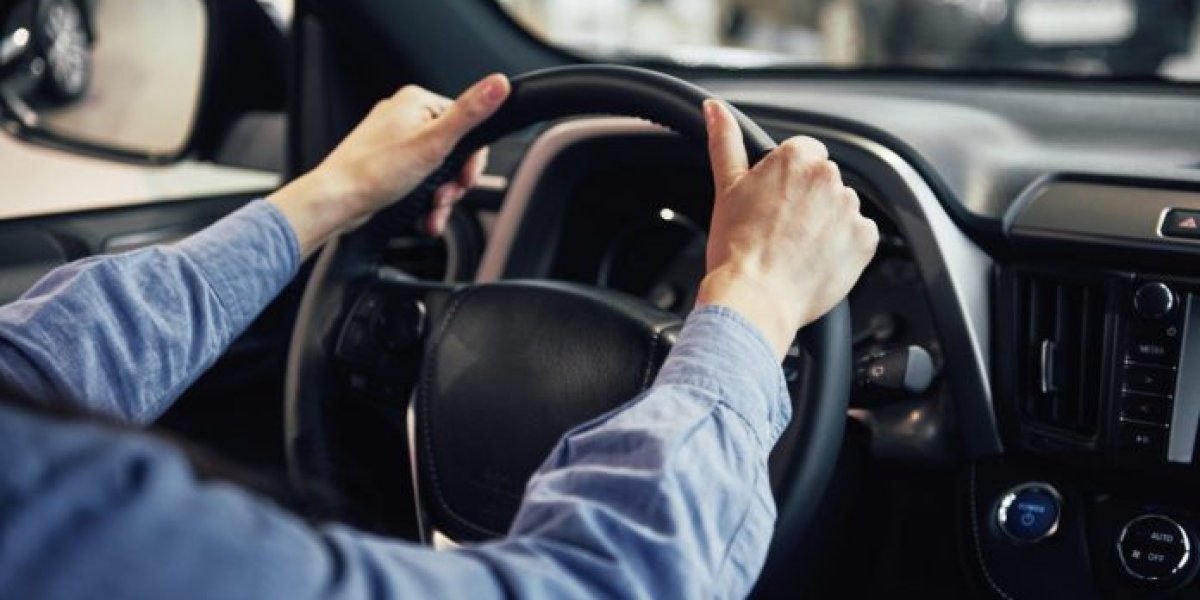 Забыл права дома? Инспектор может не только оштрафовать: автоюрист предупреждает о худшем сценарии Забыл права дома? Инспектор может не только оштрафовать: автоюрист предупреждает о худшем сценарии