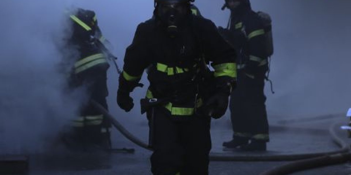 Строящийся жилой комплекс загорелся в Артёме: на месте работают пожарные и прокуратура Строящийся жилой комплекс загорелся в Артёме: на месте работают пожарные и прокуратура