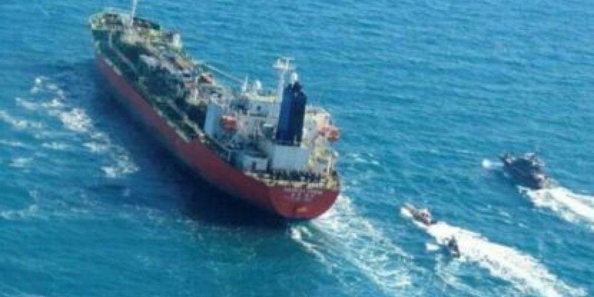 Реальна ли угроза со стороны ЕС для танкеров с российской нефтью Реальна ли угроза со стороны ЕС для танкеров с российской нефтью