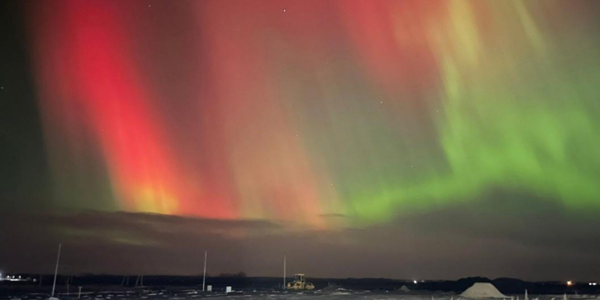 Небо в огне: 21 января россияне увидят полярные сияния в центре страны Небо в огне: 21 января россияне увидят полярные сияния в центре страны