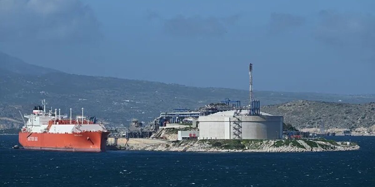 США намерены пробраться в Европу через Грецию США намерены пробраться в Европу через Грецию