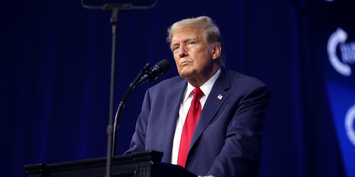 В Китае высмеяли военные учения Трампа: «США нужно лучше готовиться, реальный бой будет другим» В Китае высмеяли военные учения Трампа: «США нужно лучше готовиться, реальный бой будет другим»