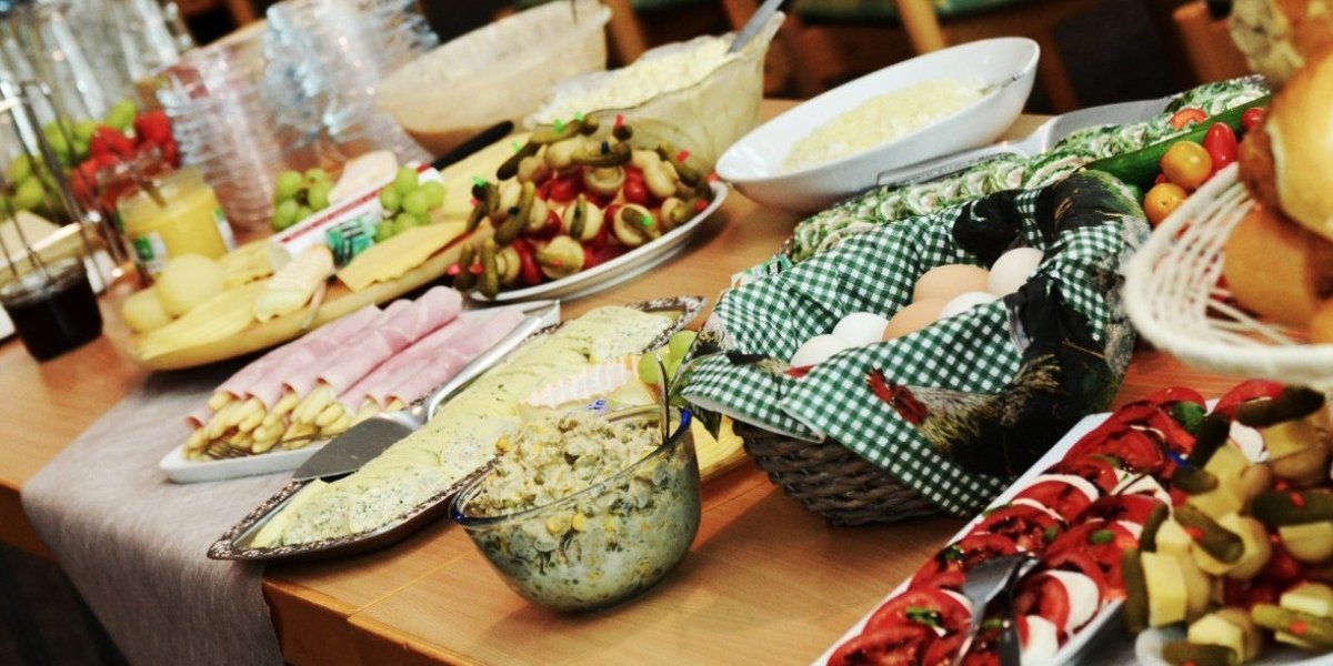 Отельный ужас: названы блюда, которые гарантированно отправят вас в туалет вместо моря Отельный ужас: названы блюда, которые гарантированно отправят вас в туалет вместо моря