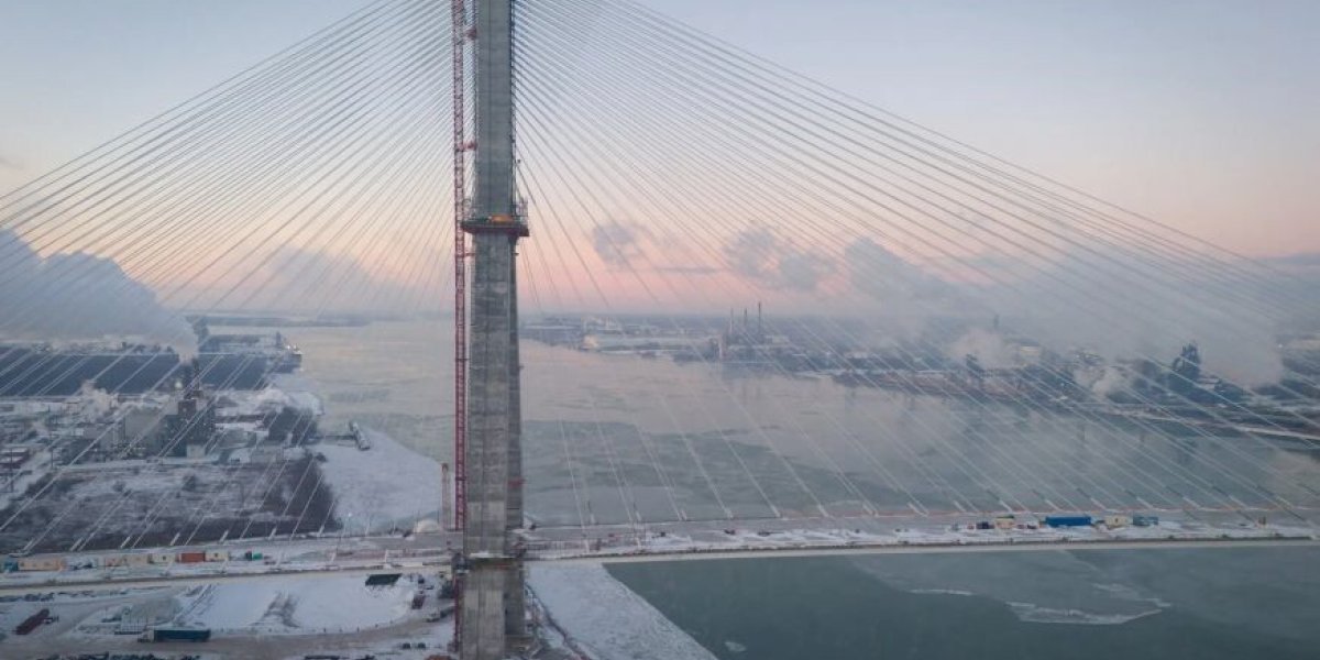 Трамп пригрозил: отдайте хотя бы половину, иначе его не разрешат открыть для движения Трамп пригрозил: отдайте хотя бы половину, иначе его не разрешат открыть для движения