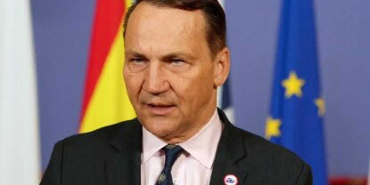 Польша раскрыла величину ставок в конфликте Евросоюза с Россией Польша раскрыла величину ставок в конфликте Евросоюза с Россией